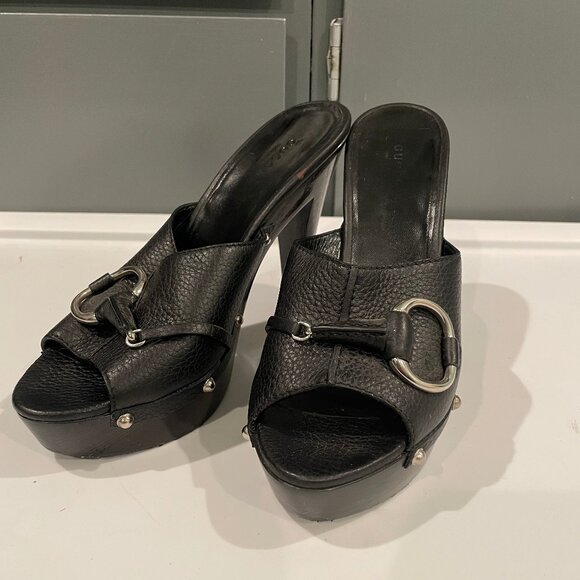 GUCCI - Black Leather Platform Clogs w Silver Buckle and Studs (US 9) - Picture 2 of 5